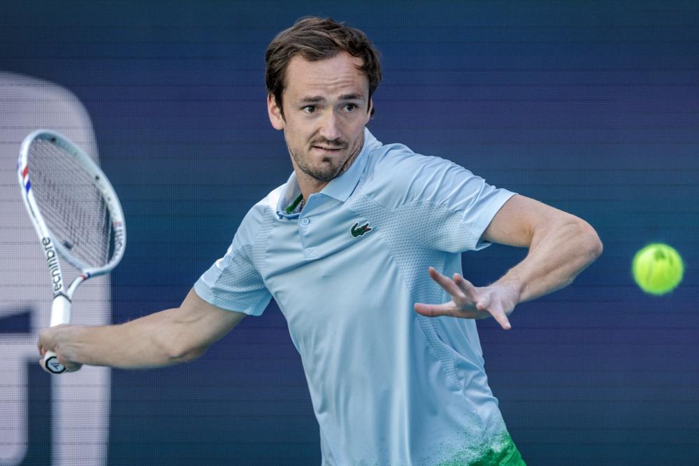 英媒：利物浦与塞梅尼奥谈妥个人条款，并匹配了曼城的报价