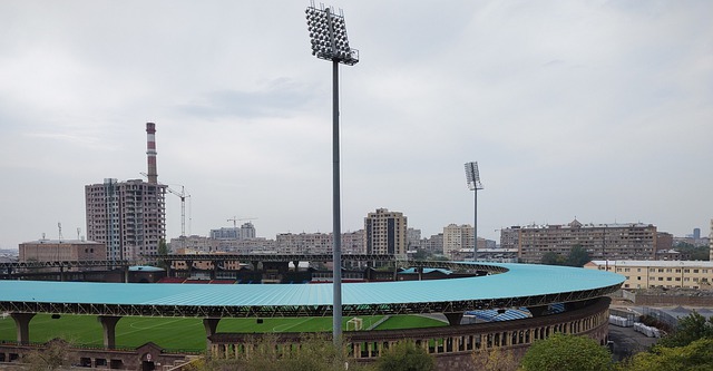 不给机会了？曝阿隆索已失去皇马更衣室掌控权，输曼城或被解雇